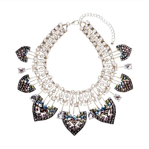 “BOHEMIAN NIGHTS” Crystal Rhinestone Statement Necklace - Picture 9 of 15